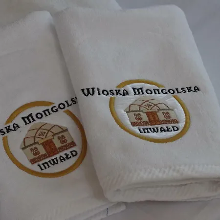 Kemp Wioska Mongolska Inwałd
